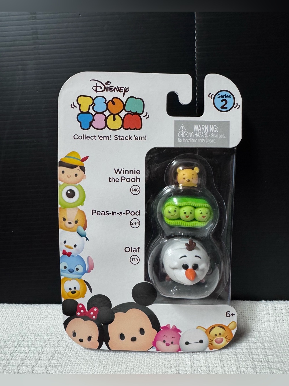 Disney Tsum Tsum Series 2 Stackable Set - Green Peas-in-a-Pod & White Olaf